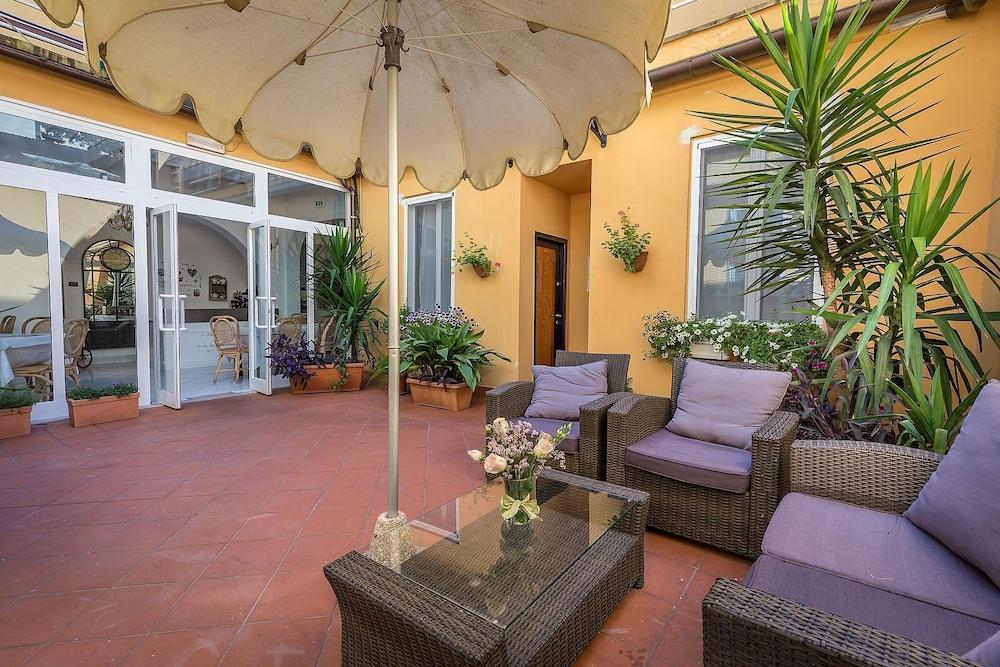 Hotel Veneto Con Accesso Ztl Florença Exterior foto